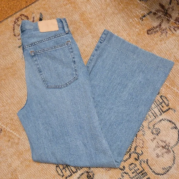 Everlane Light Blue Flare & Wide Leg Jeans - Picture 1 of 8